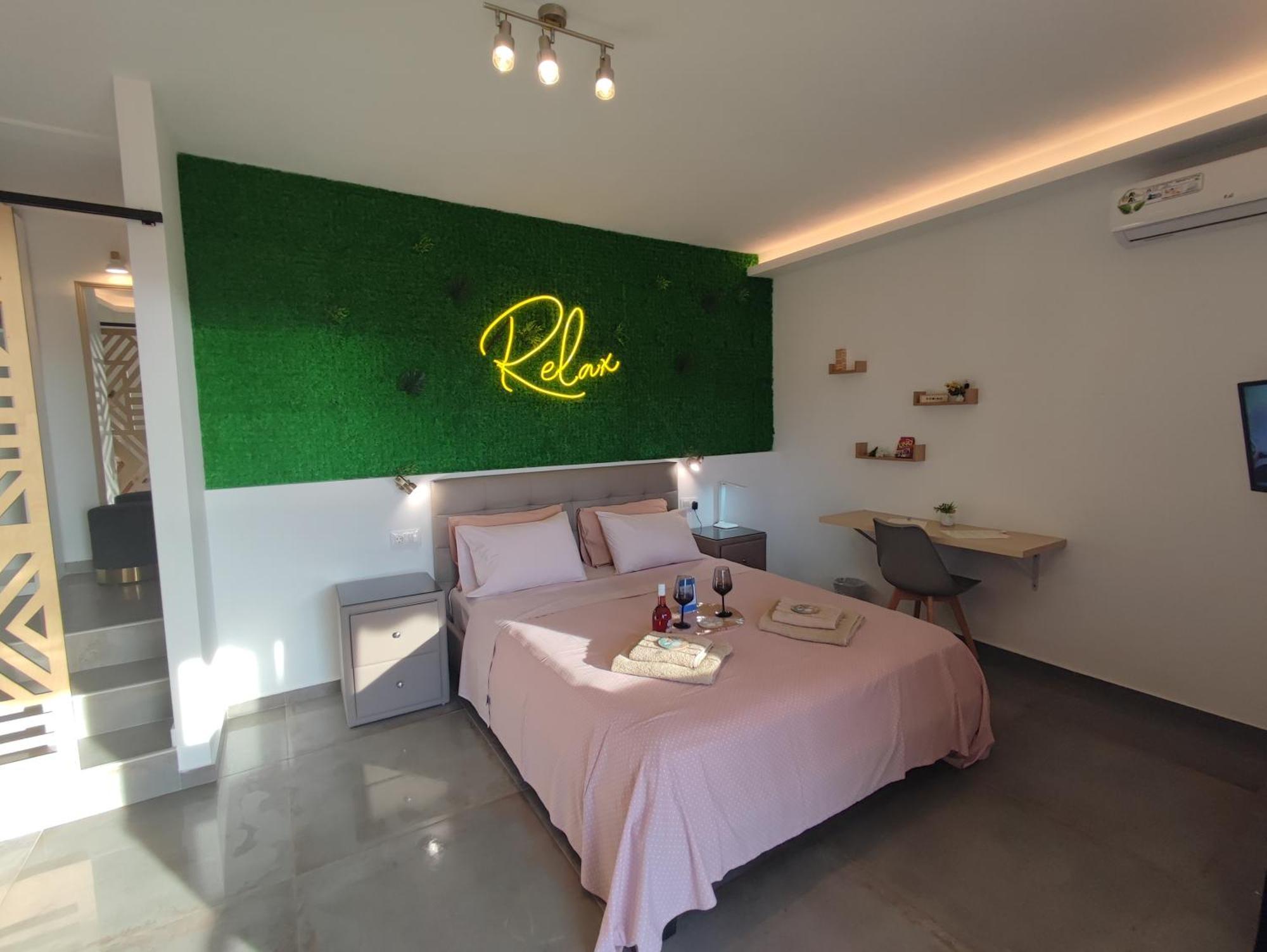 Theasis 5 Luxury Studio With Sea View Neos Marmaras Exteriör bild